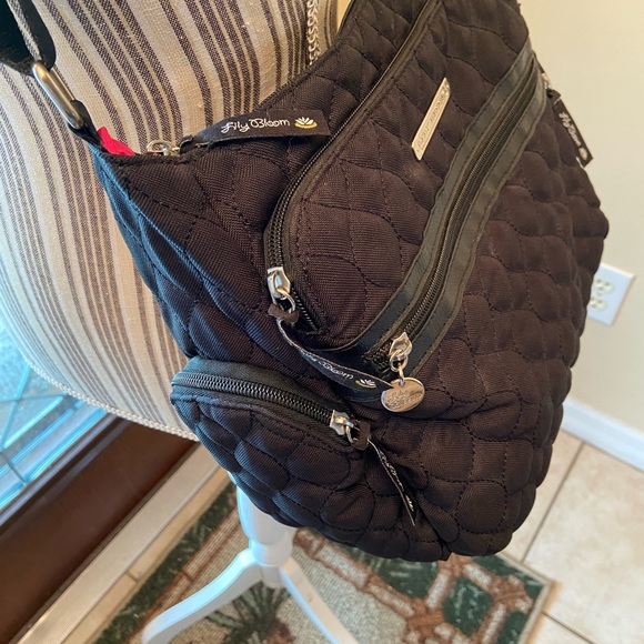 Lily Bloom Black Quility Crossbody Bag - Picture 3 of 16